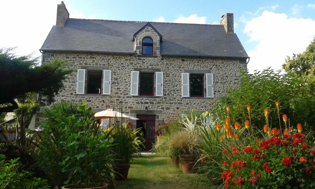 Chambres D'Hotes De La Barrerie Dinge Exterior photo